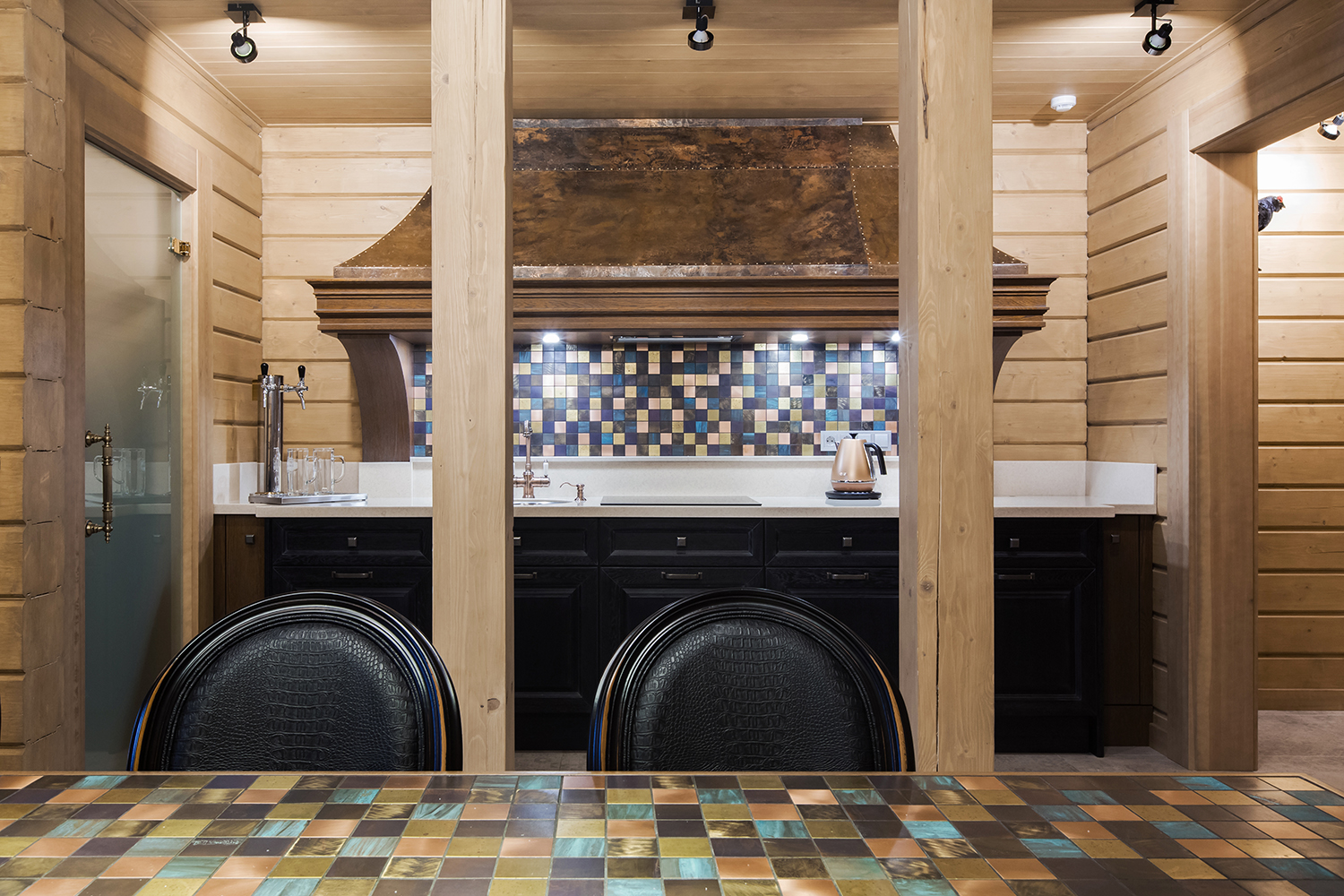 Фото интерьера, Комната отдыха площадью 30 кв.м. в стиле Шале (Швейцария). Проект 11 - Охотничий дом, Автор проекта: Дизайнеры Наталия Сморгонская