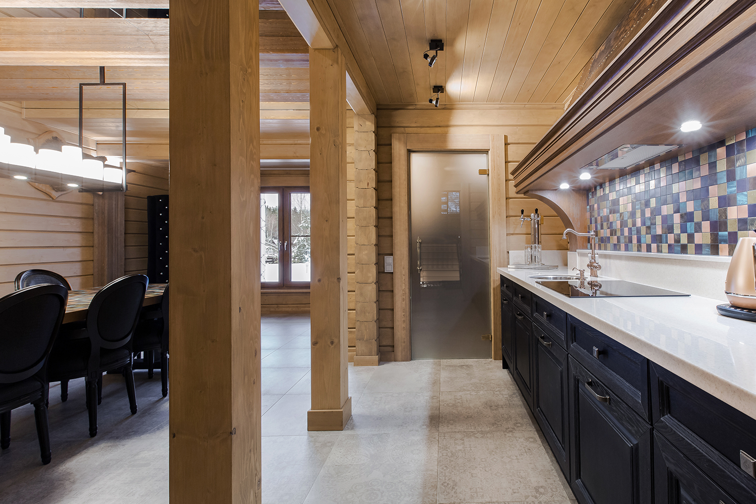 Фото интерьера, Комната отдыха площадью 30 кв.м. в стиле Шале (Швейцария). Проект 8 - Охотничий дом, Автор проекта: Дизайнеры Наталия Сморгонская