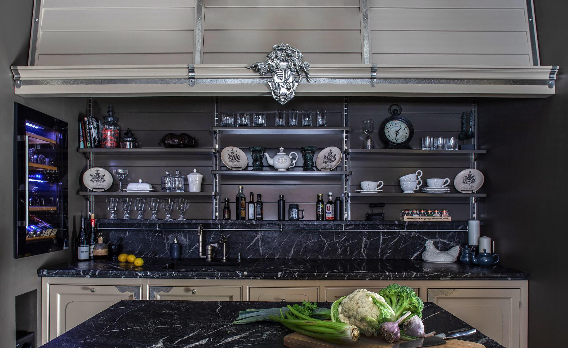 Документация интерьера, Кухня в стиле Классическая. Проект 18.04.2019/767074 - Квартира 170 кв.м в классическом стиле, Автор проекта: Архитекторы Петр Козейкин