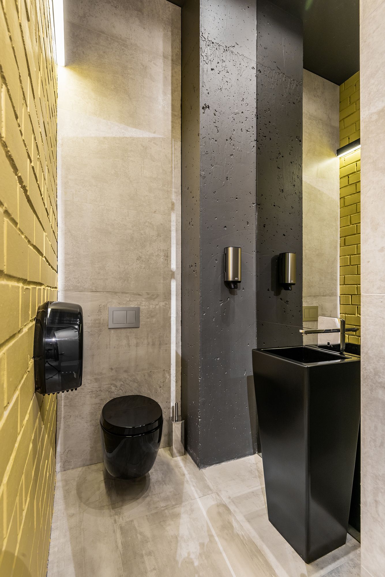 Документация интерьера, Санузел. площадью 360 кв.м. в стиле Лофт/промышленный стиль. Проект Санузел в фитнес центре. - Фитнес-центр, Автор проекта: Дизайнеры Марина Кутепова