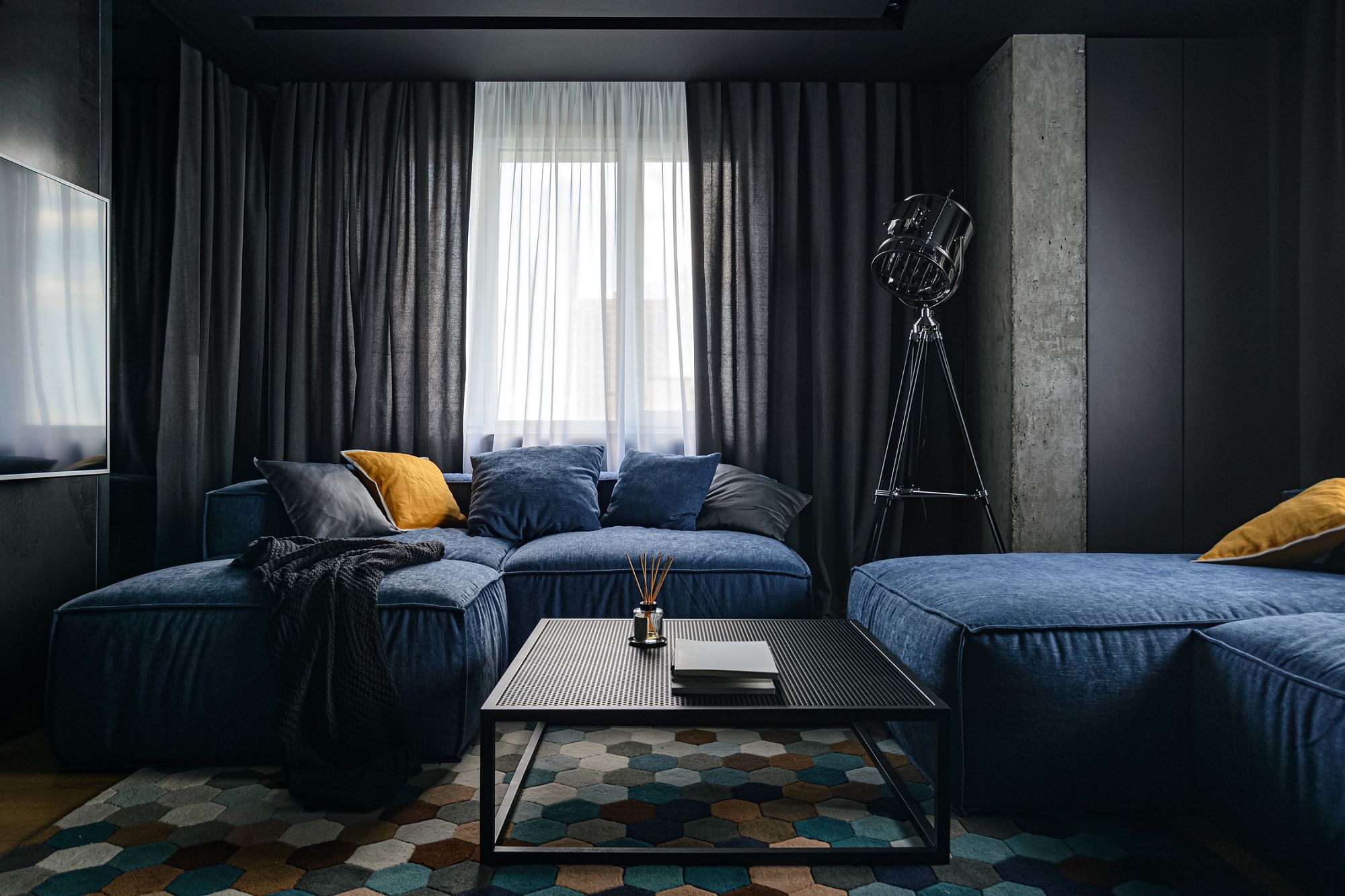 Фото интерьера, Гостиная площадью 64 кв.м. в стиле Лофт/промышленный стиль. Проект Jetsman - JETSMAN, Автор проекта: Архитекторы Максим Павленко