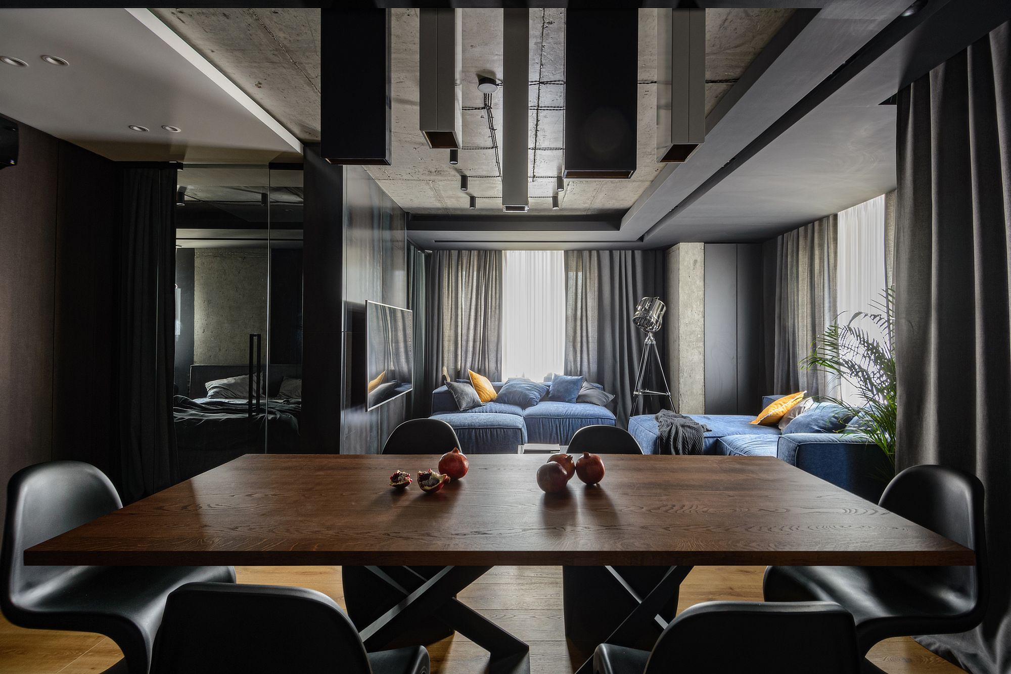 Фото интерьера, Гостиная площадью 64 кв.м. в стиле Лофт/промышленный стиль. Проект Jetsman - JETSMAN, Автор проекта: Архитекторы Максим Павленко